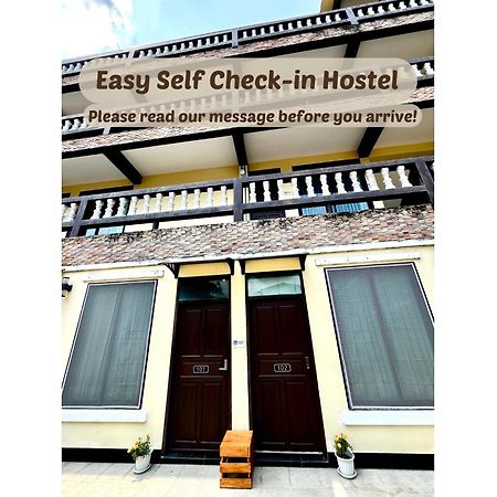 October Hostel Chiangmai Chiang Mai Zewnętrze zdjęcie