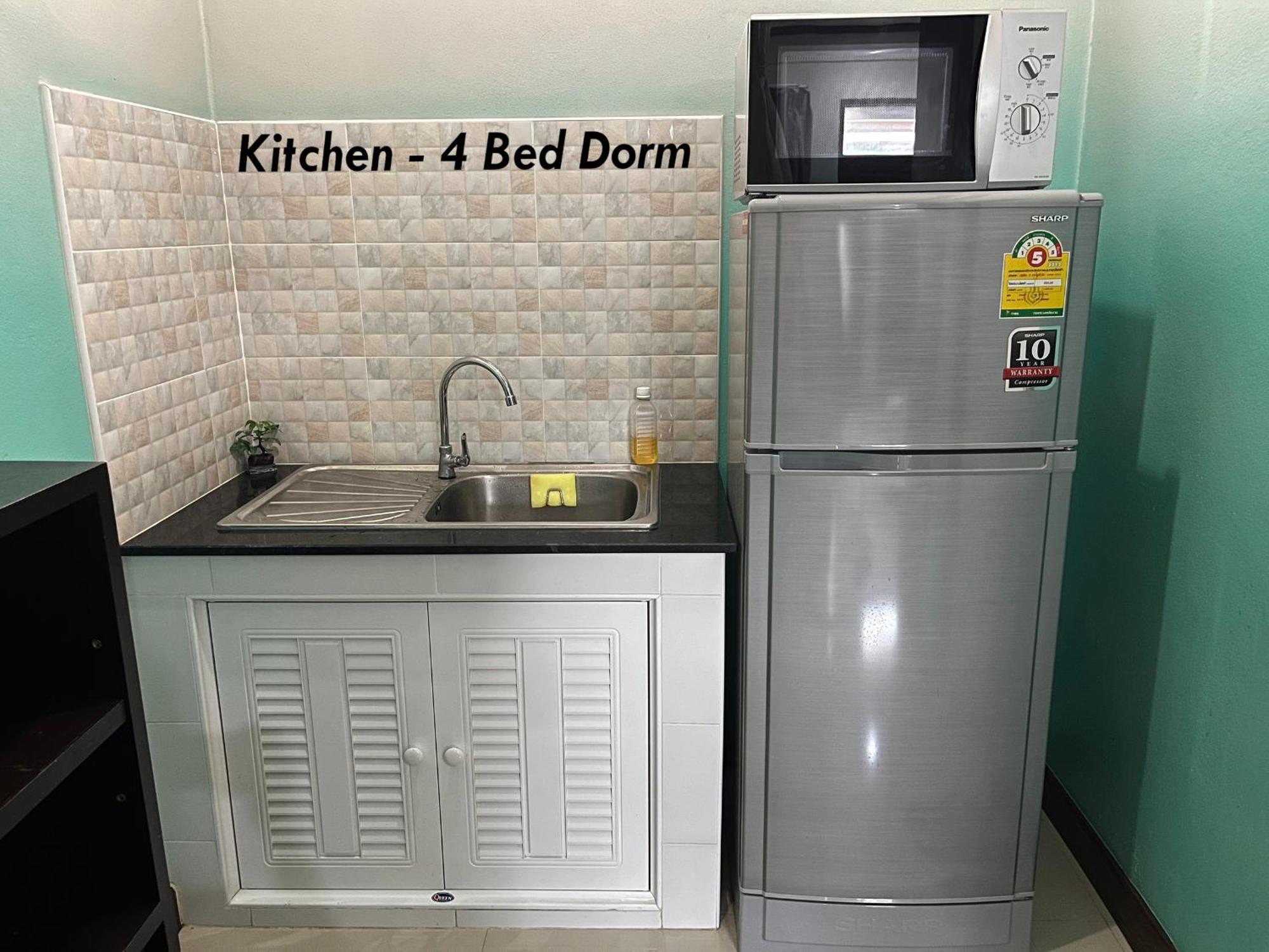 October Hostel Chiangmai Chiang Mai Zewnętrze zdjęcie