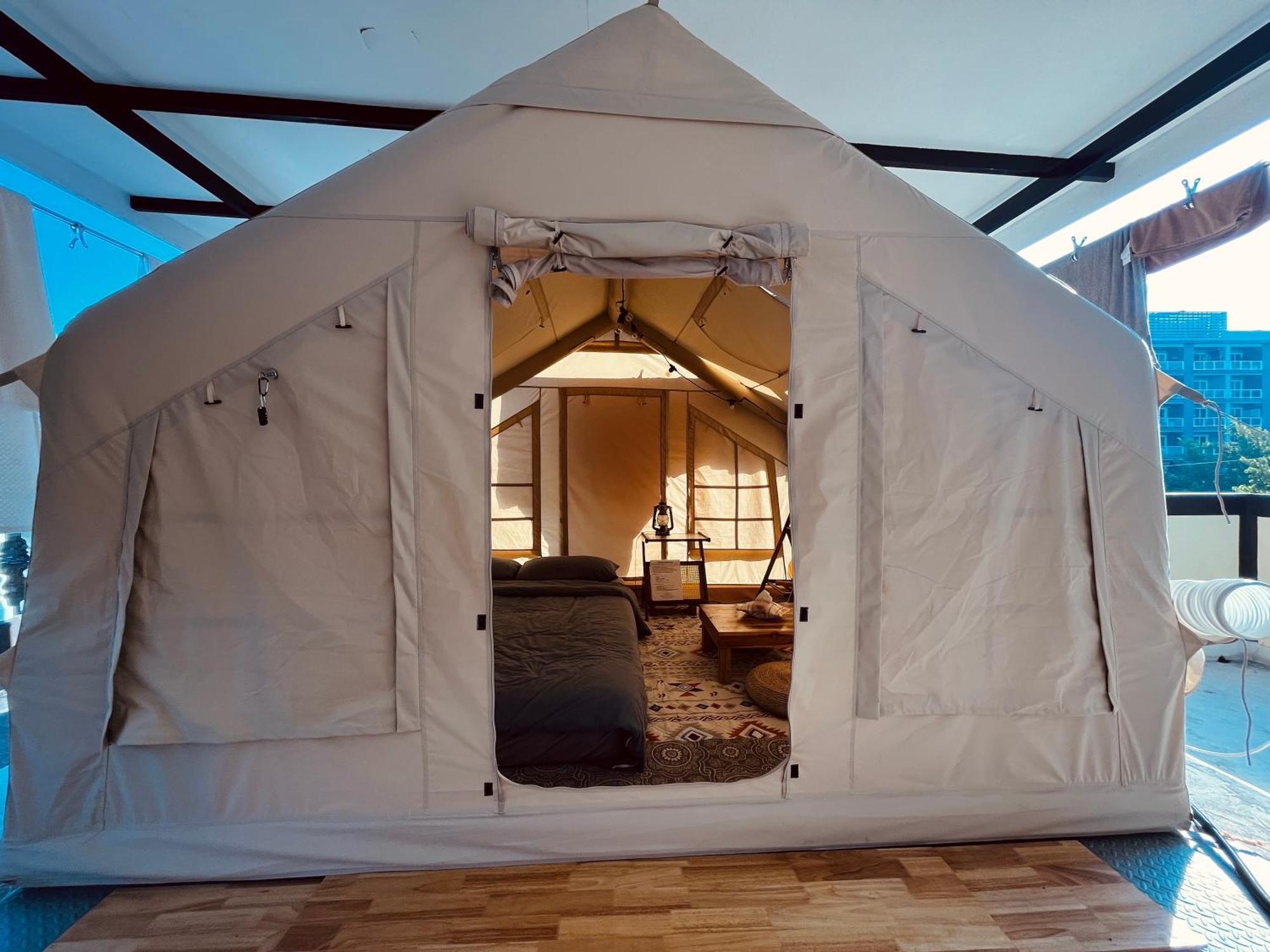 October Hostel Chiangmai Chiang Mai Zewnętrze zdjęcie
